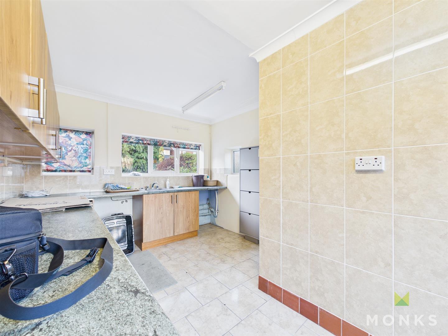 Hidcote Weston Avenue, Oswestry, SY11 2BH For Sale